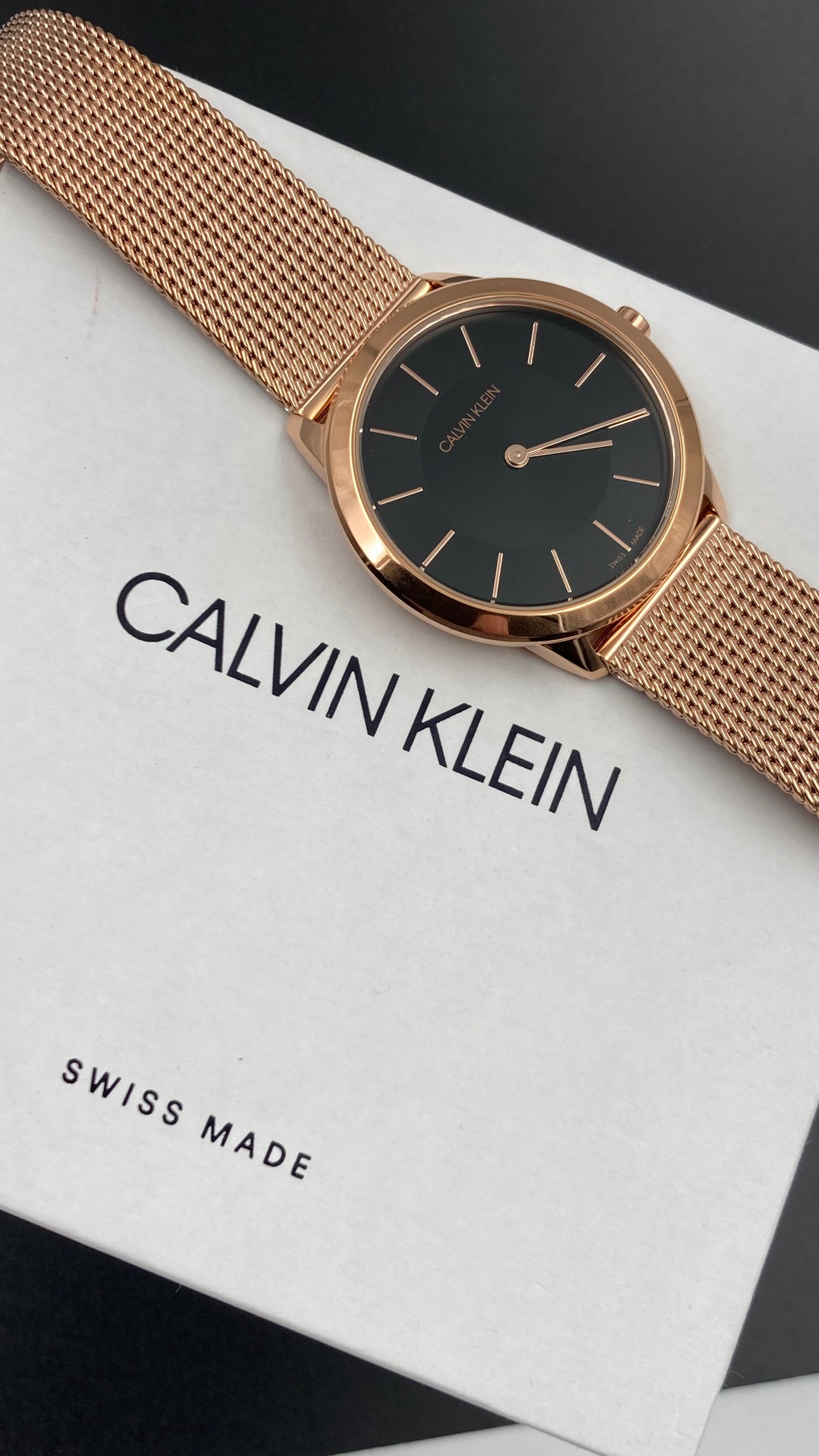 Neue, in der Schweiz hergestellte CALVIN KLEIN Minimal Quartz Damenuhr mit schwarzem Zifferblatt