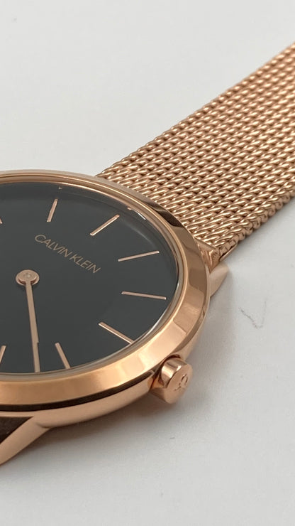 Neue, in der Schweiz hergestellte CALVIN KLEIN Minimal Quartz Damenuhr mit schwarzem Zifferblatt