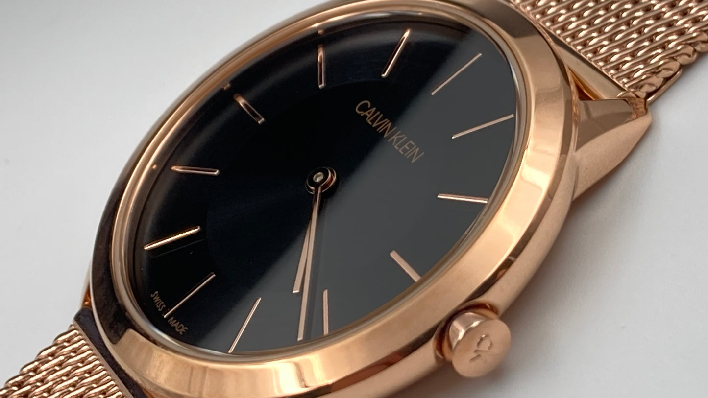 Neue, in der Schweiz hergestellte CALVIN KLEIN Minimal Quartz Damenuhr mit schwarzem Zifferblatt