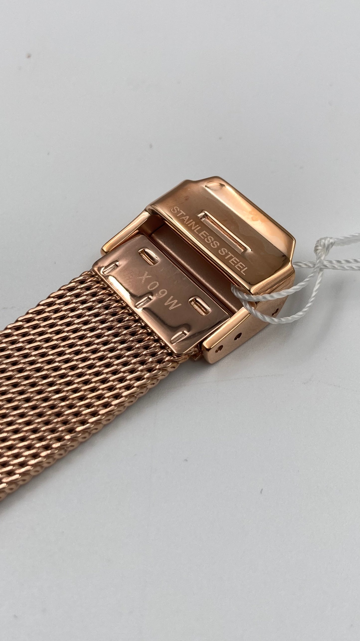 Neue, in der Schweiz hergestellte CALVIN KLEIN Minimal Quartz Damenuhr mit schwarzem Zifferblatt