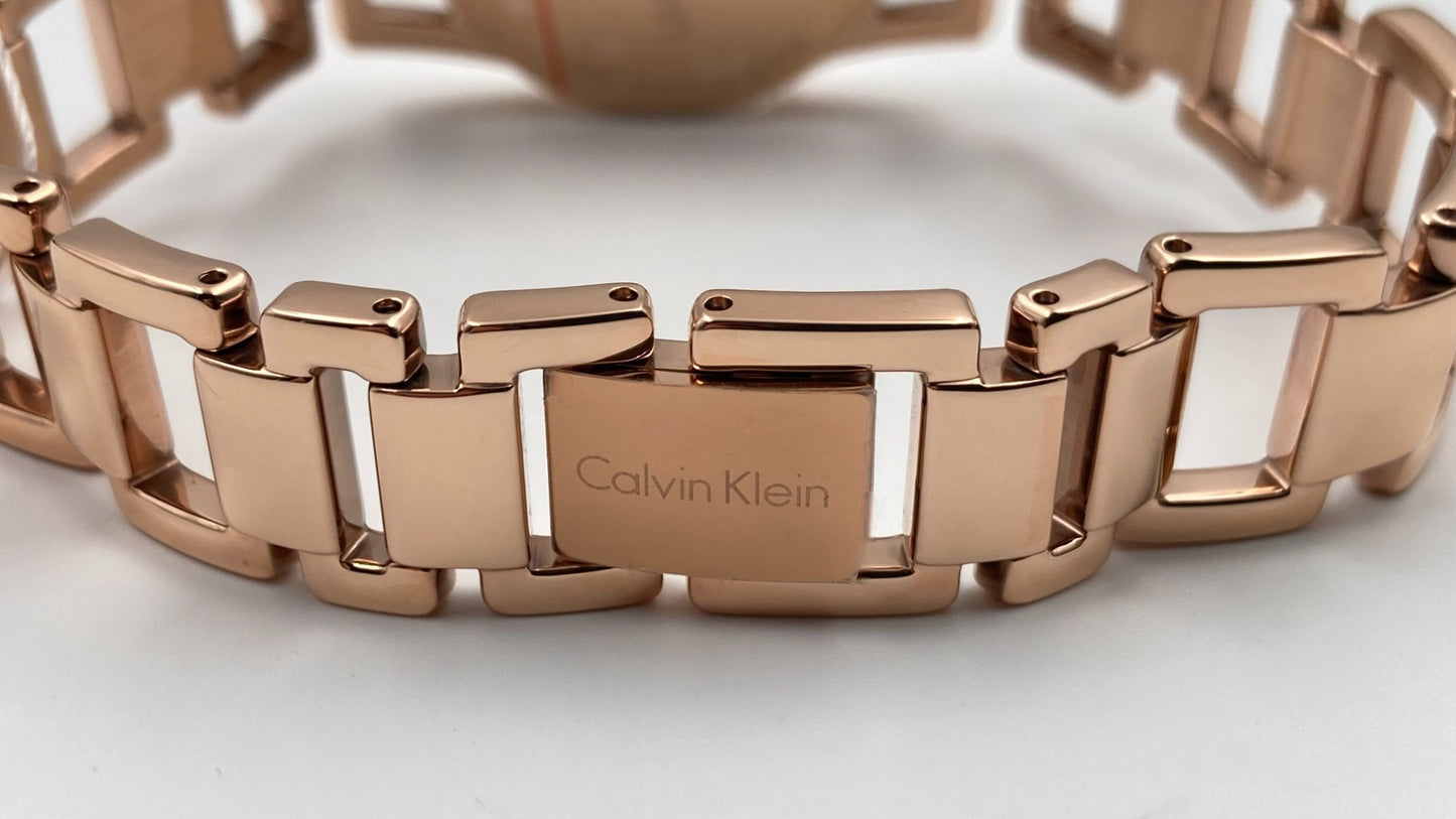 New Swiss Made CALVIN KLEIN Dainty Silver Dial Ladies Quartz Watch