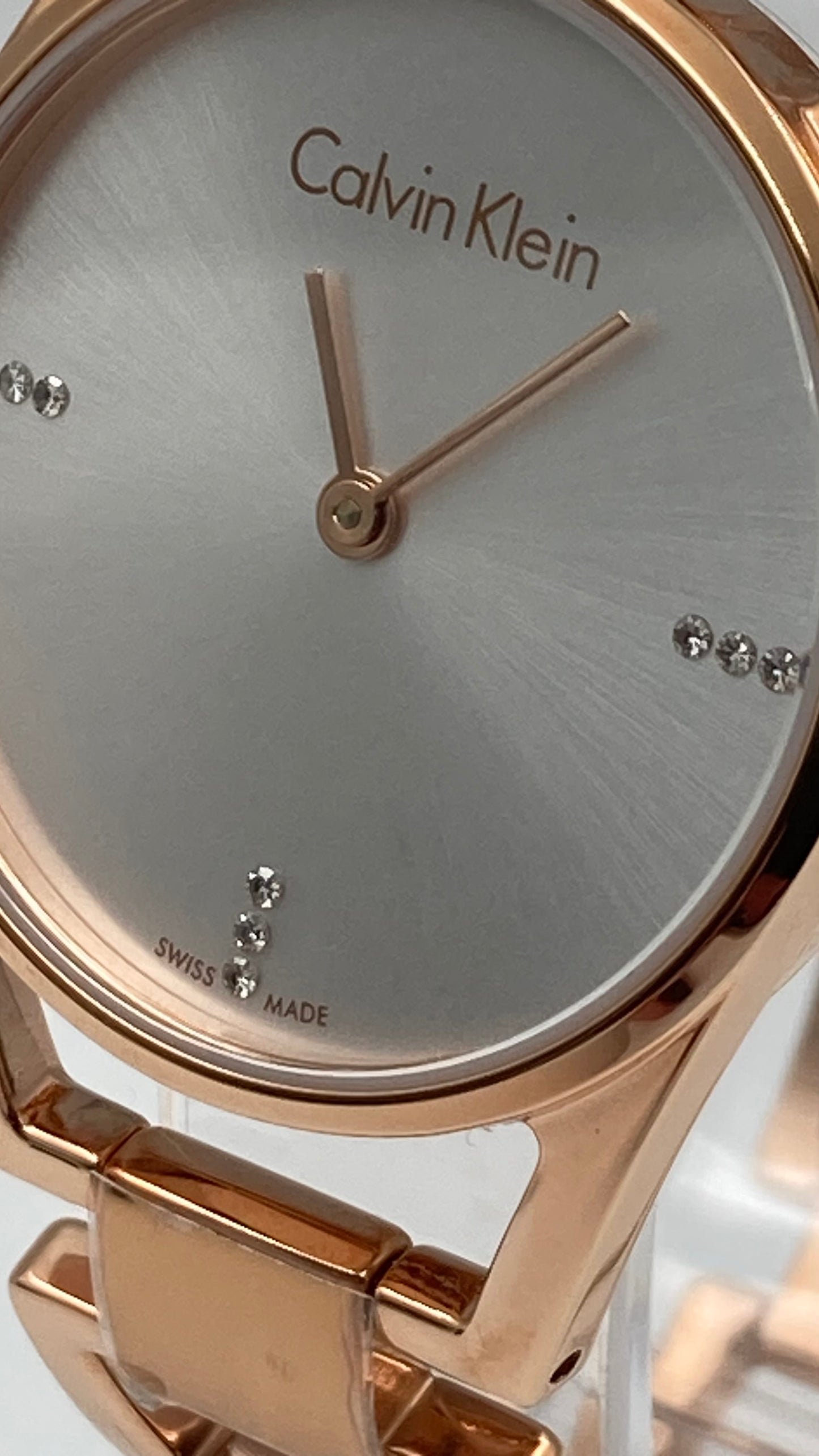 New Swiss Made CALVIN KLEIN Dainty Silver Dial Ladies Quartz Watch