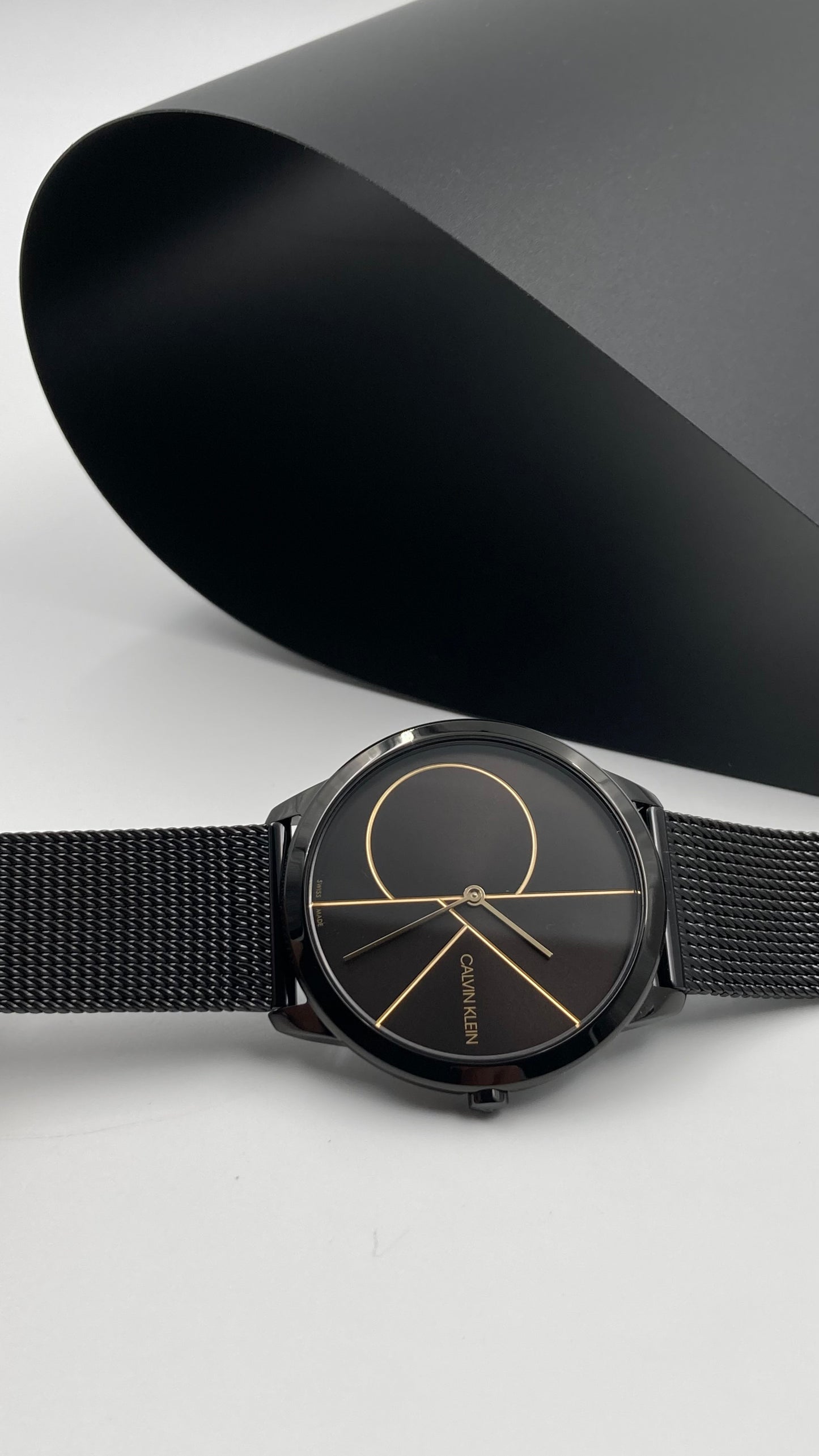 Neu Swiss Made Calvin Klein Herren Quarzuhr Edelstahl Schwarz Zifferblatt 40mmWa 