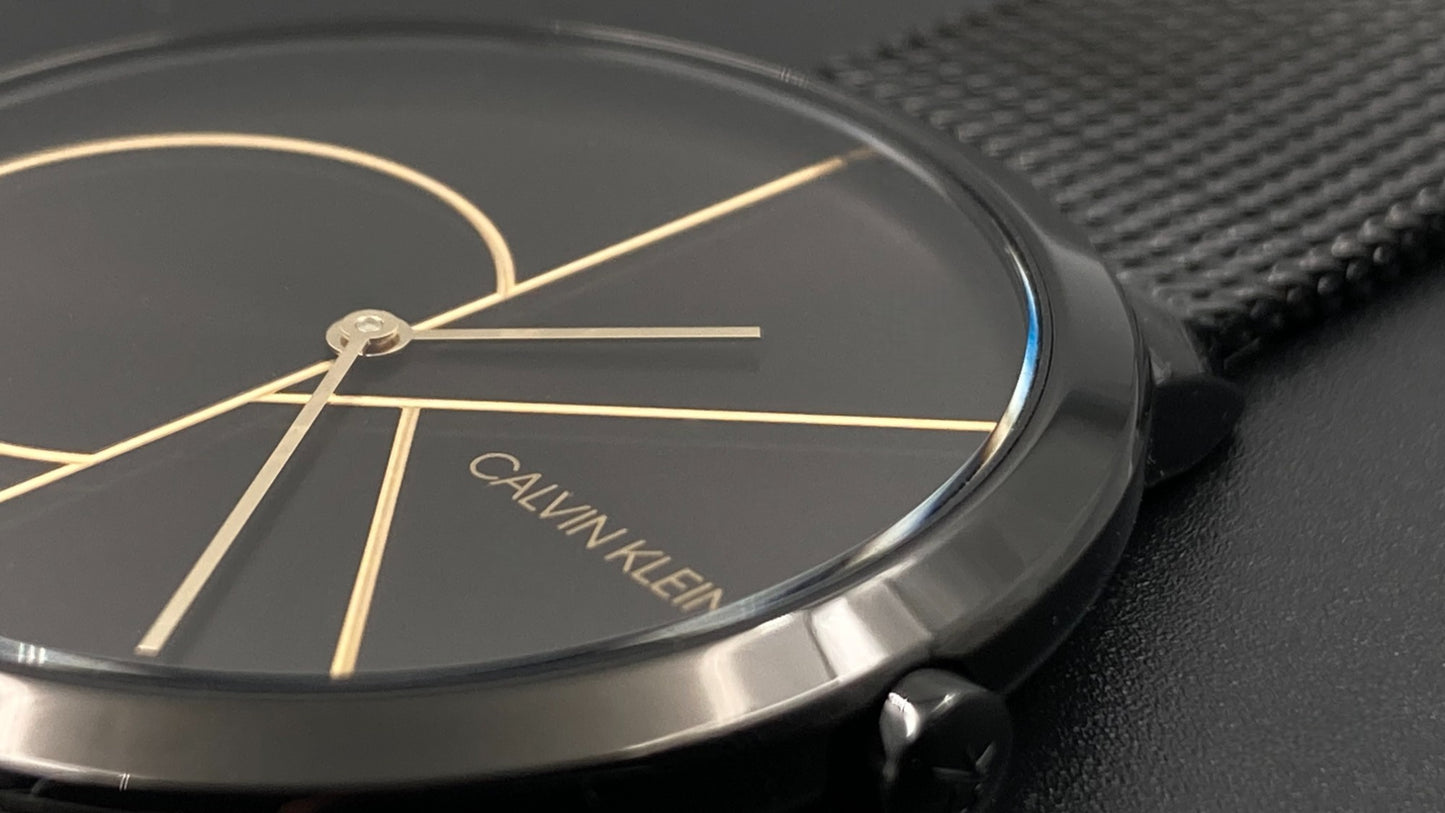 Neu Swiss Made Calvin Klein Herren Quarzuhr Edelstahl Schwarz Zifferblatt 40mmWa 