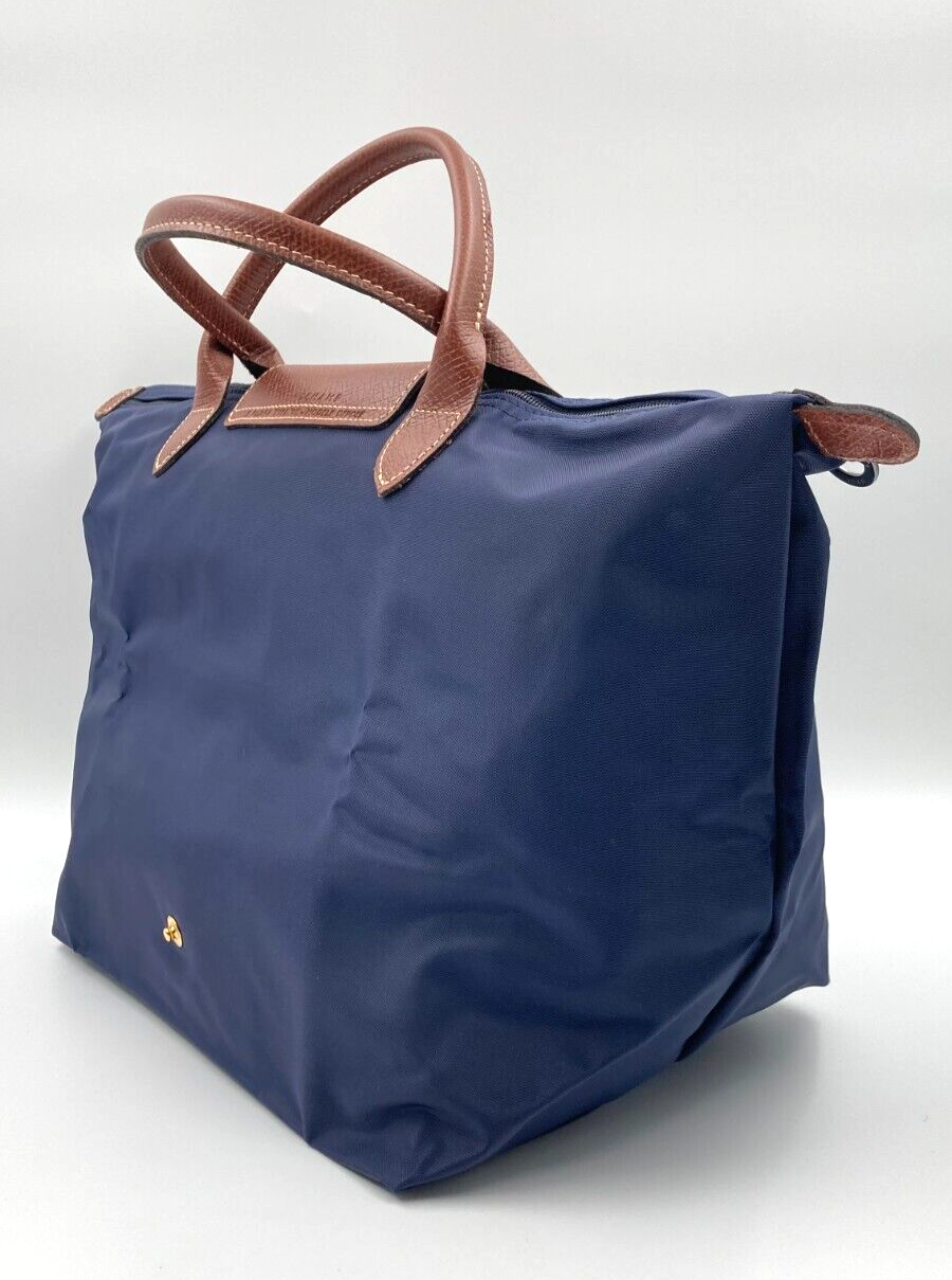 LONGCHAMP LE PLIAGE TOP HANDLE BAG - MEDIUM - NAVY