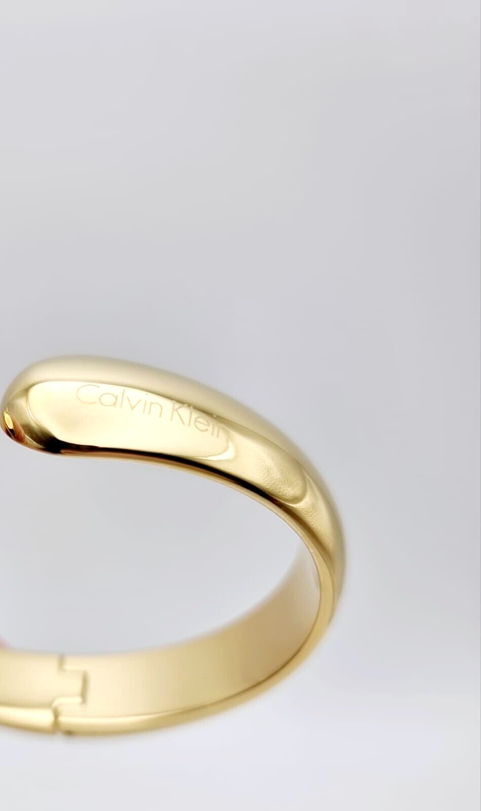 New CALVIN KLEIN INFORMAL KJ6GJD1001XS STAINLESS STEEL BANGLE - GOLD - SIZE XS