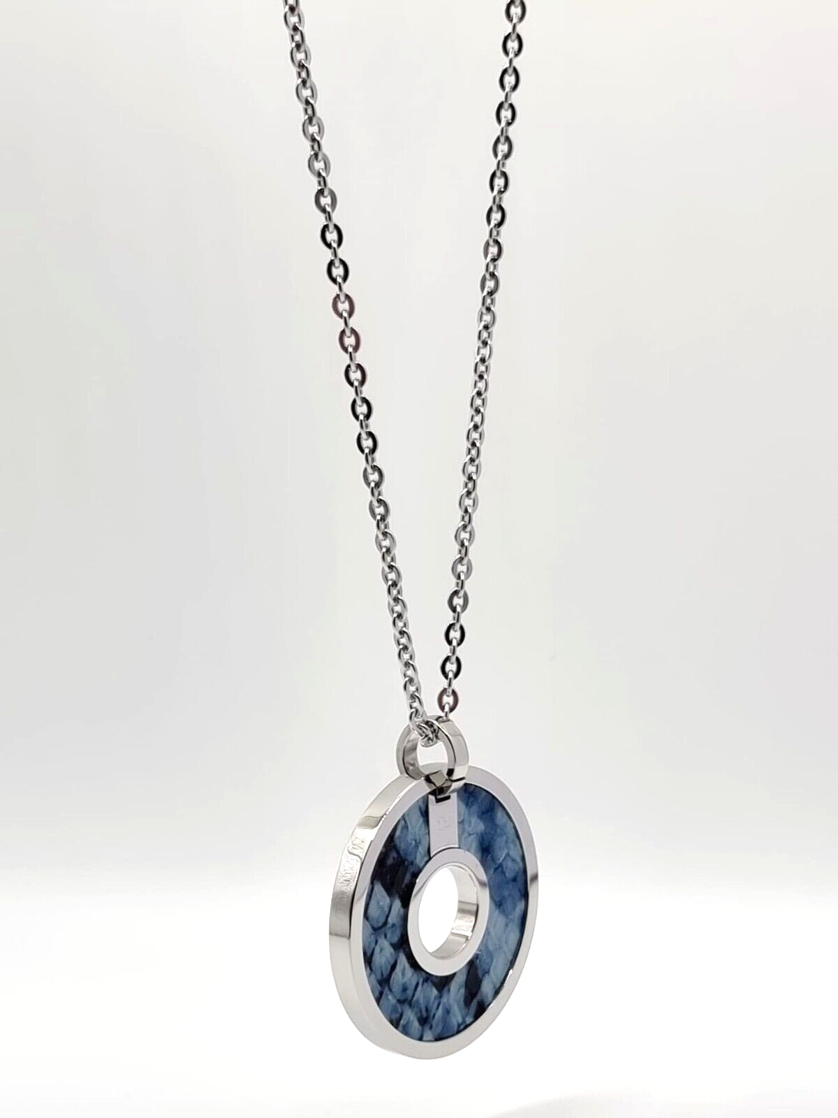 New CALVIN KLEIN SPELLBOUND KJ0DLN090100 STAINLESS STEEL NECKLACE - BLUE