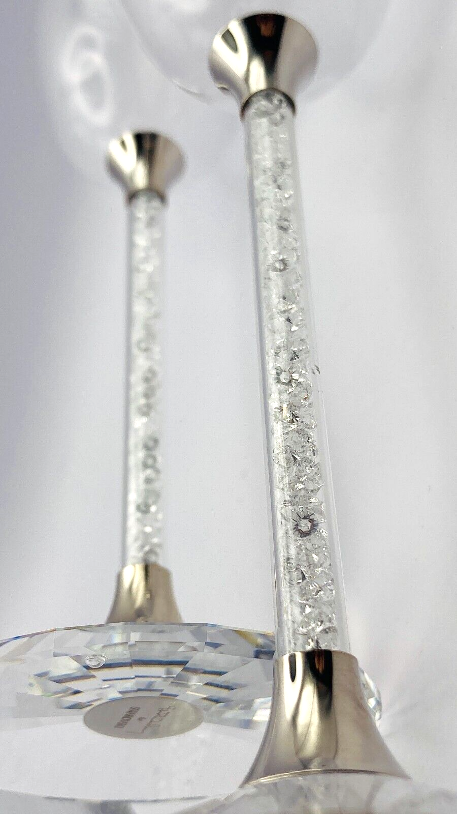 Neu SWAROVSKI CRYSTALLINE TOASTING FLUTES (SET MIT ZWEI)