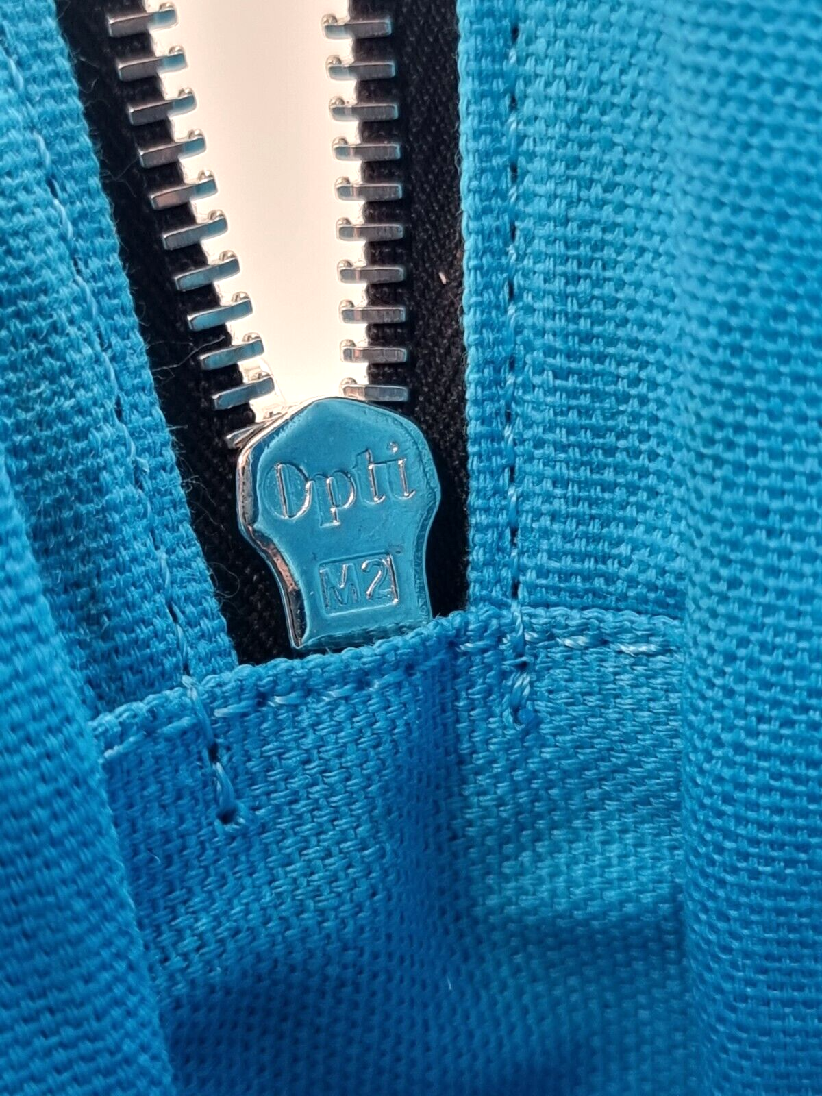 Neu DAVIDOFF LG COLORAMA SOFT SUITCASE 2 REISSVERSCHLÜSSE - BLAU
