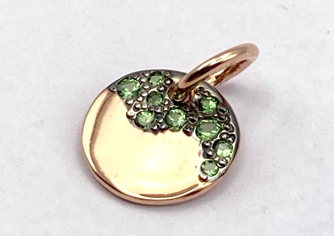 Neu DODO PRECIOUS TAG CHARM - 9kt GOLD/TSAVORITE STEINE