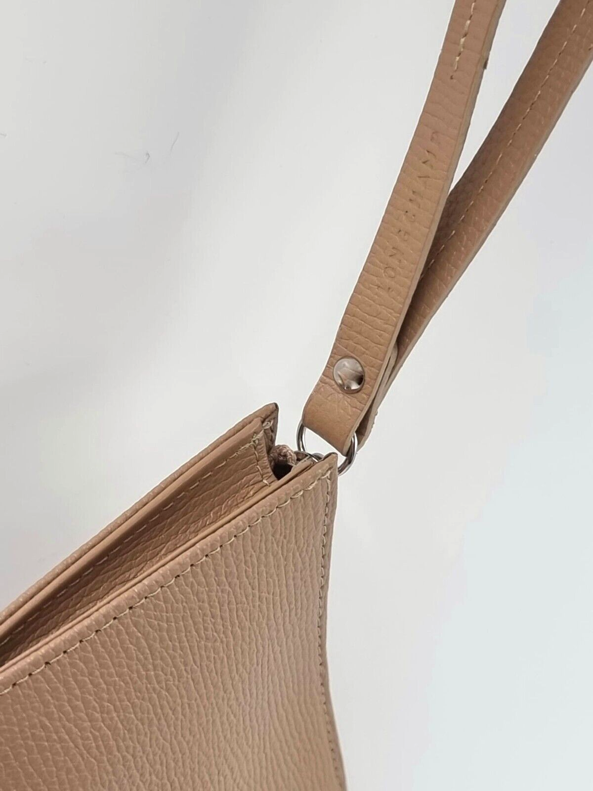 LONGCHAMP SHOP-IT LEATHER POUCH SMALL - SAND