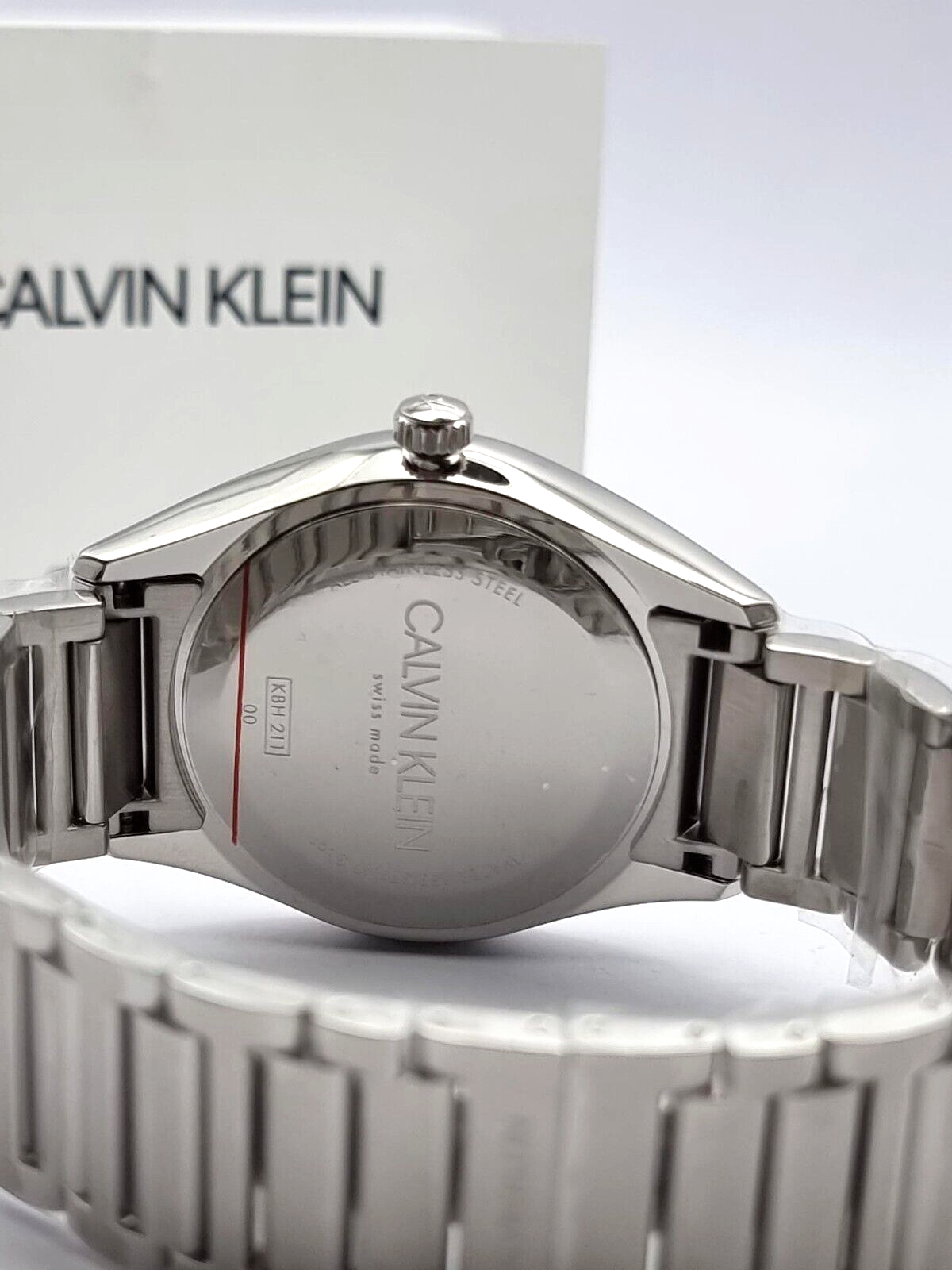 New Swiss Made CALVIN KLEIN Bright Silver Dial Men's Quartz Watch