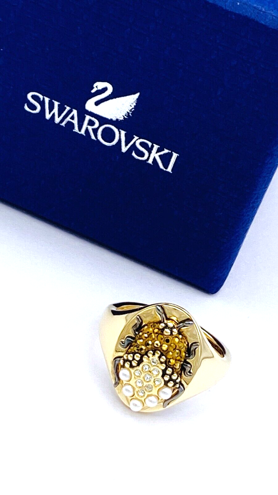 New SWAROVSKI MAGNETIC SIGNET SCARAB BEETLE RING - GOLD - Size 50-55