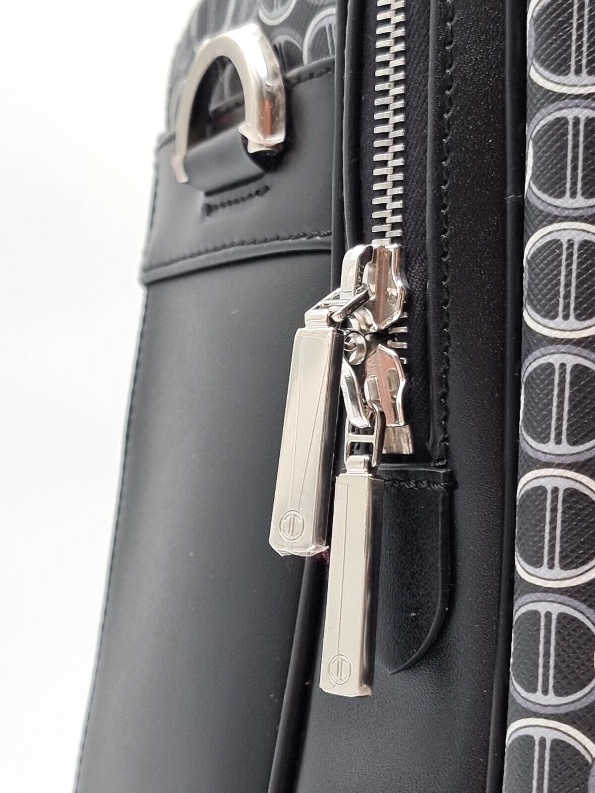 Neu DAVIDOFF LG COLORAMA SOFT SUITCASE 2 REISSVERSCHLÜSSE - SCHWARZ