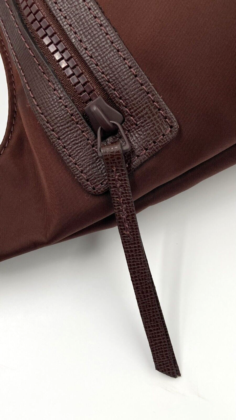 LONGCHAMP LE PLIAGE NEO CROSS BODY MEDIUM - CHOCOLATE