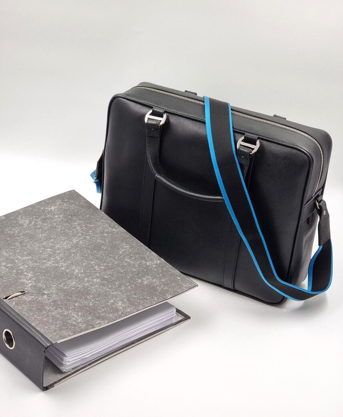 Neu DAVIDOFF LLG SAFFIANO LEDER ICON BUSINESS TASCHE 1 REISSVERSCHLUSS - SCHWARZ
