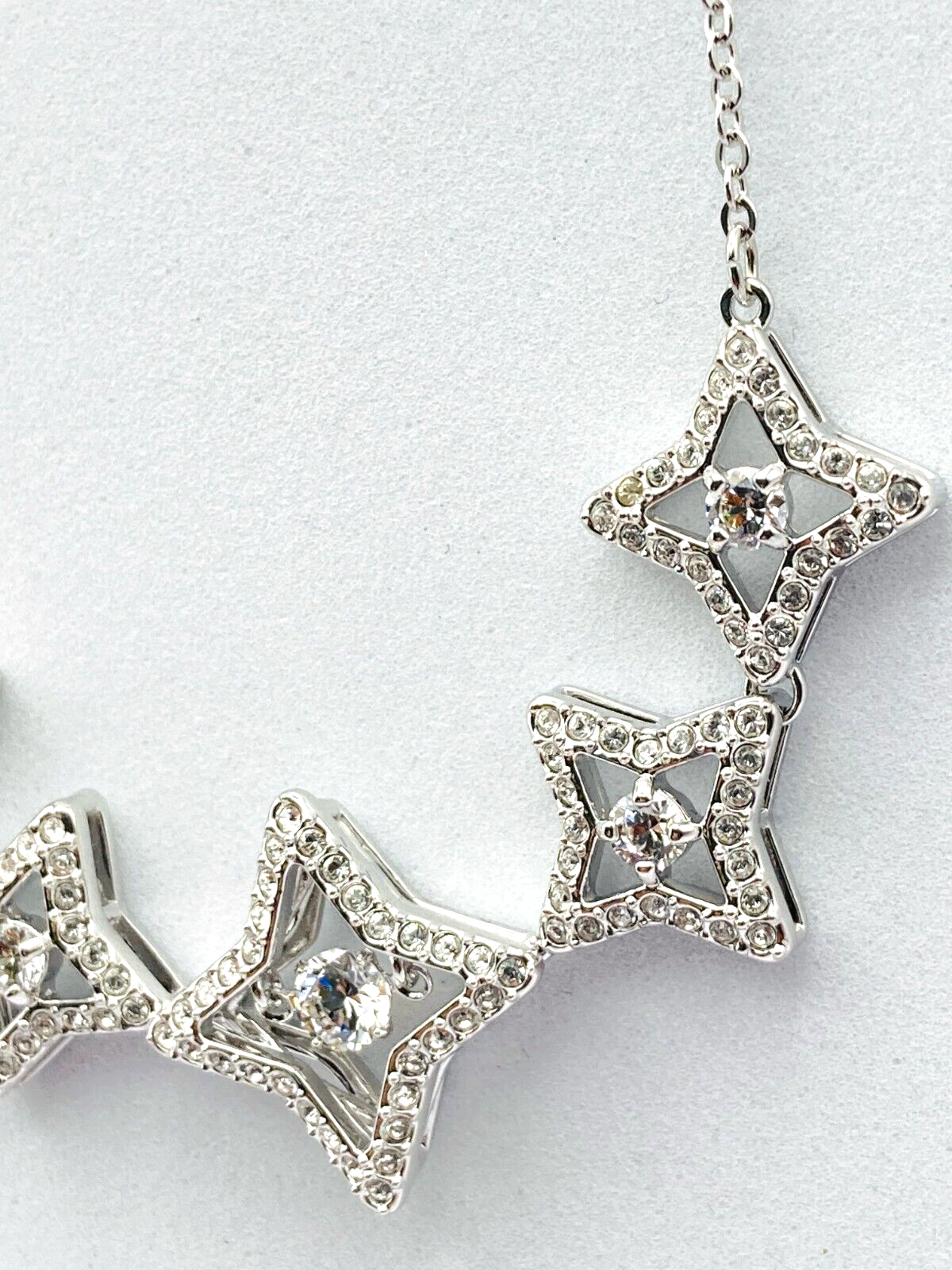 New SWAROVSKI SPARKLING DANCE STAR NECKLACE