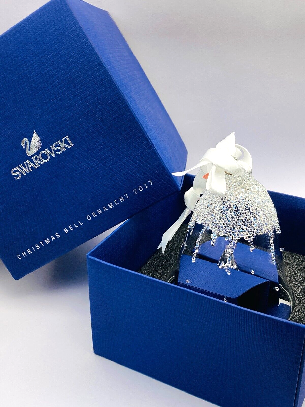 Neu SWAROVSKI WEIHNACHTSGLOCKE ORNAMENT Jahresedition 2017