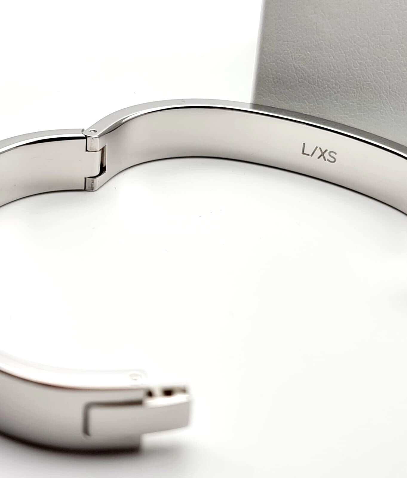 New CALVIN KLEIN HOOK KJ06BD0401XS STAINLESS STEEL BANGLE - SIZE XS