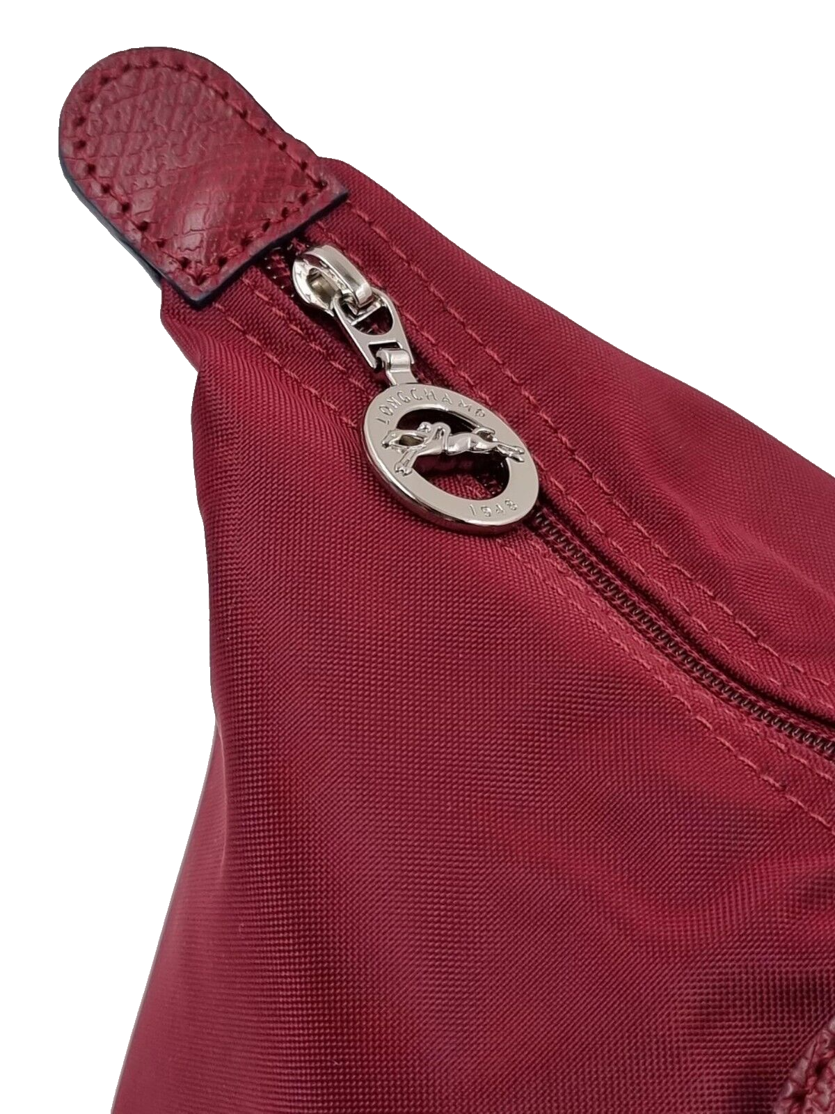 New LONGCHAMP LE PLIAGE CLUB SHOULDER BAG LARGE - GARNET RED