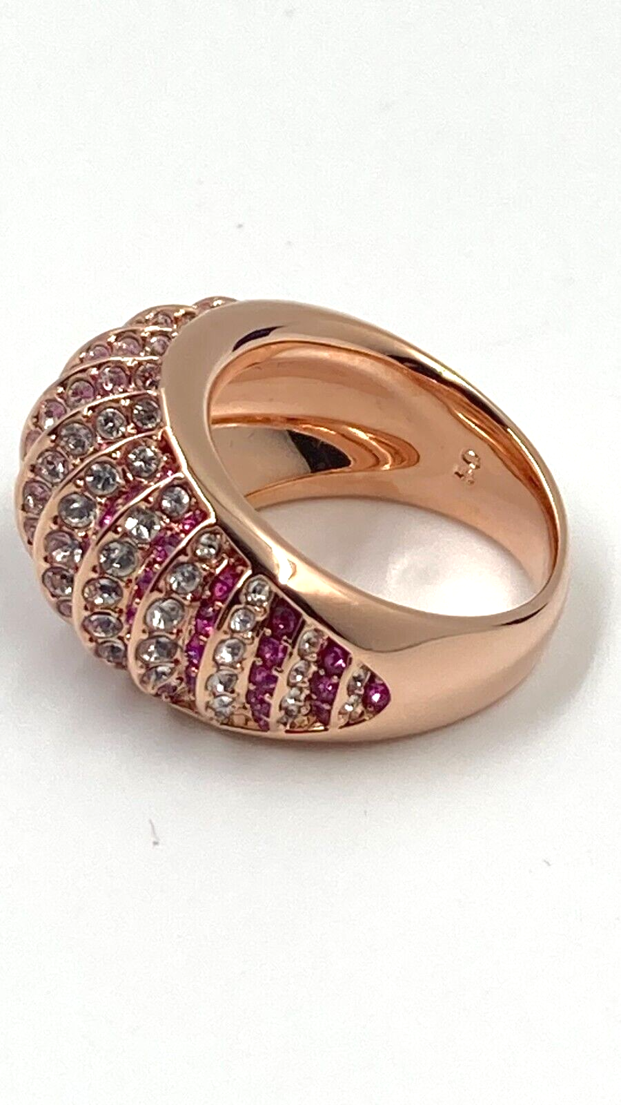 New SWAROVSKI LUXURY DOMED RING - PINK CRYSTALS - ROSE GOLD - SIZE 50