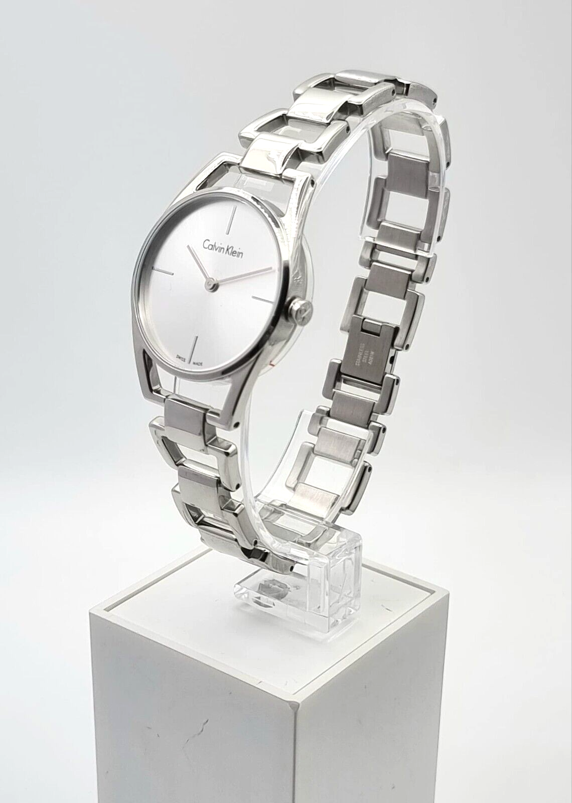 New Swiss Made CALVIN KLEIN Dainty Quartz Silver Dial Ladies Watch