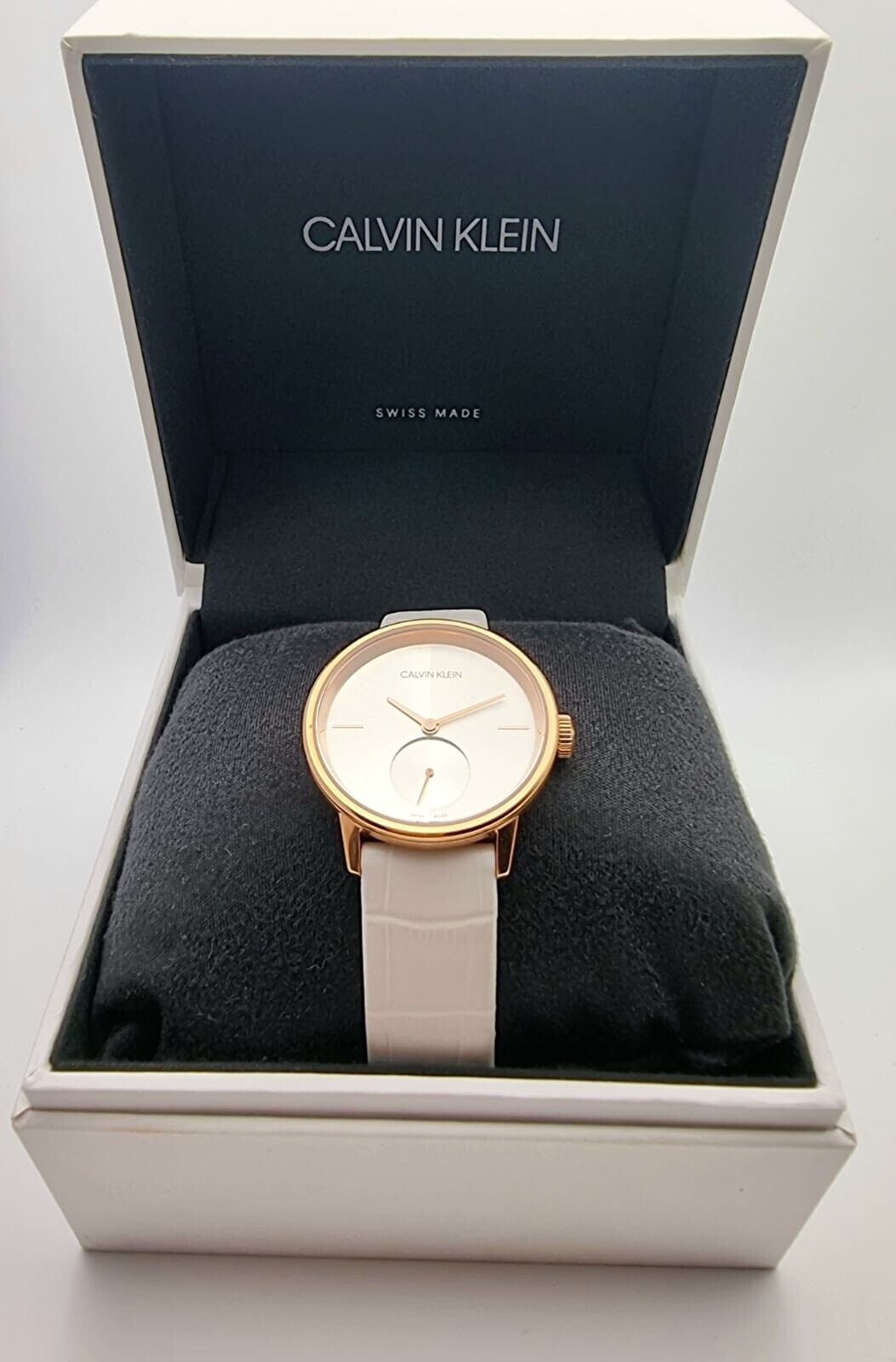 New Swiss Made CALVIN KLEIN Accent Silver Dial White Leather Ladies Watch