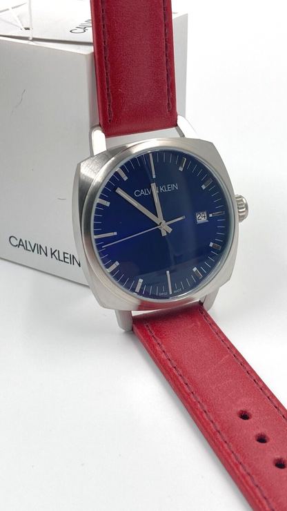 Neue, in der Schweiz hergestellte CALVIN KLEIN Fraternity Quarz-Herrenuhr mit blauem Zifferblatt