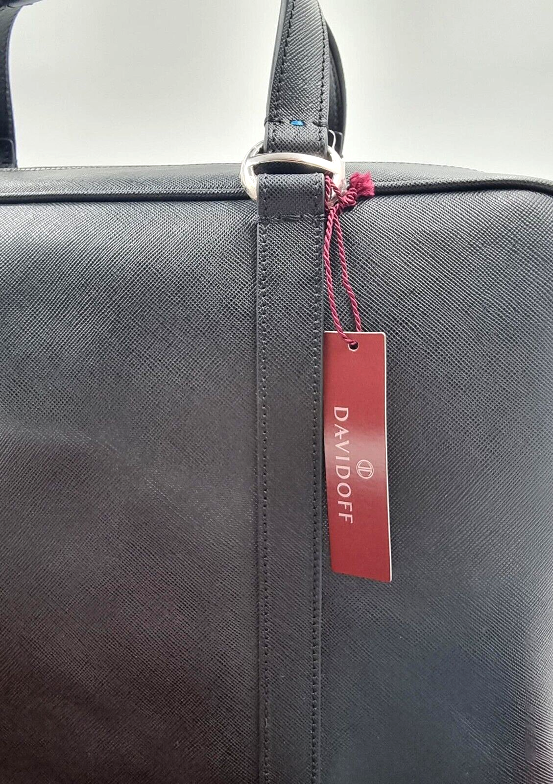 Neu DAVIDOFF LLG SAFFIANO LEDER ICON BUSINESS TASCHE 1 REISSVERSCHLUSS - SCHWARZ