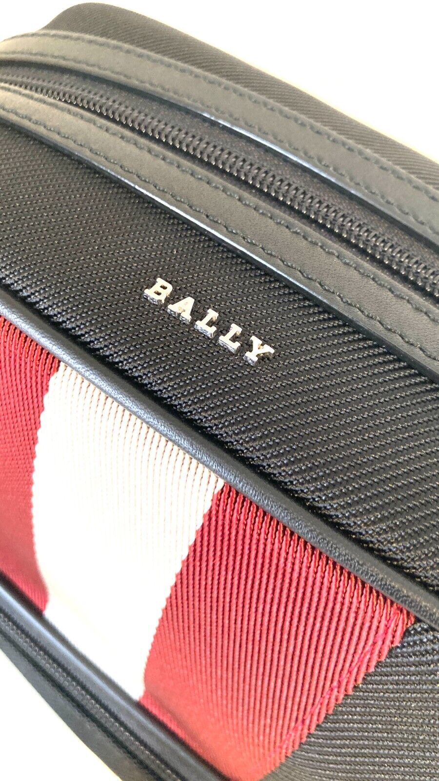 New BALLY BRINT Stripe Wash Bag