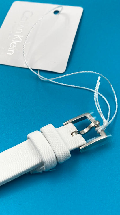 Neue, in der Schweiz hergestellte CALVIN KLEIN-Damen-Quarzuhr mit weißem Zifferblatt