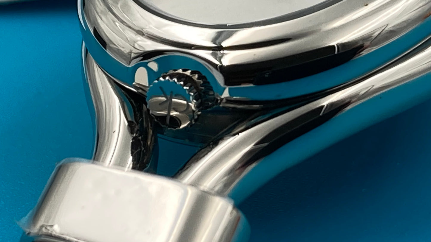 Neue, in der Schweiz hergestellte CALVIN KLEIN-Damen-Quarzuhr mit weißem Zifferblatt