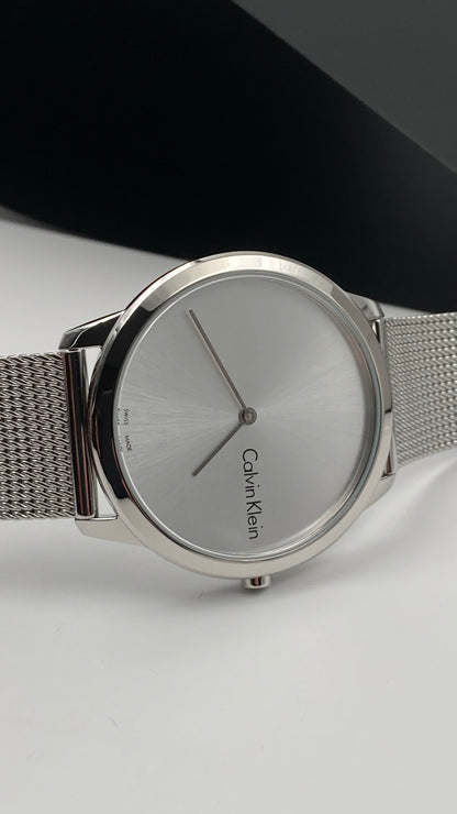 Neue, in der Schweiz hergestellte CALVIN KLEIN Minimal Quartz Herrenuhr mit silbernem Zifferblatt