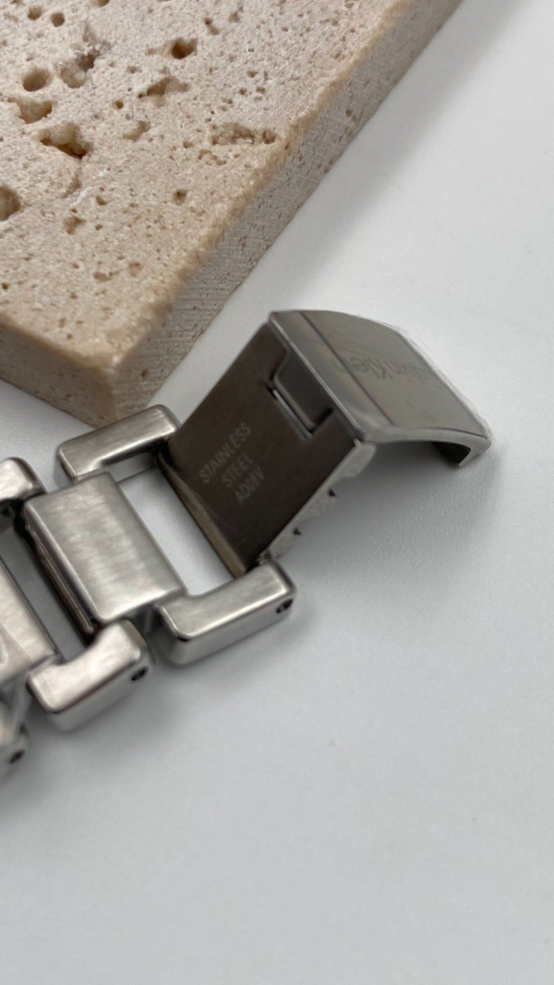 New Swiss Made CALVIN KLEIN Dainty Quartz Black Dial Ladies Watch