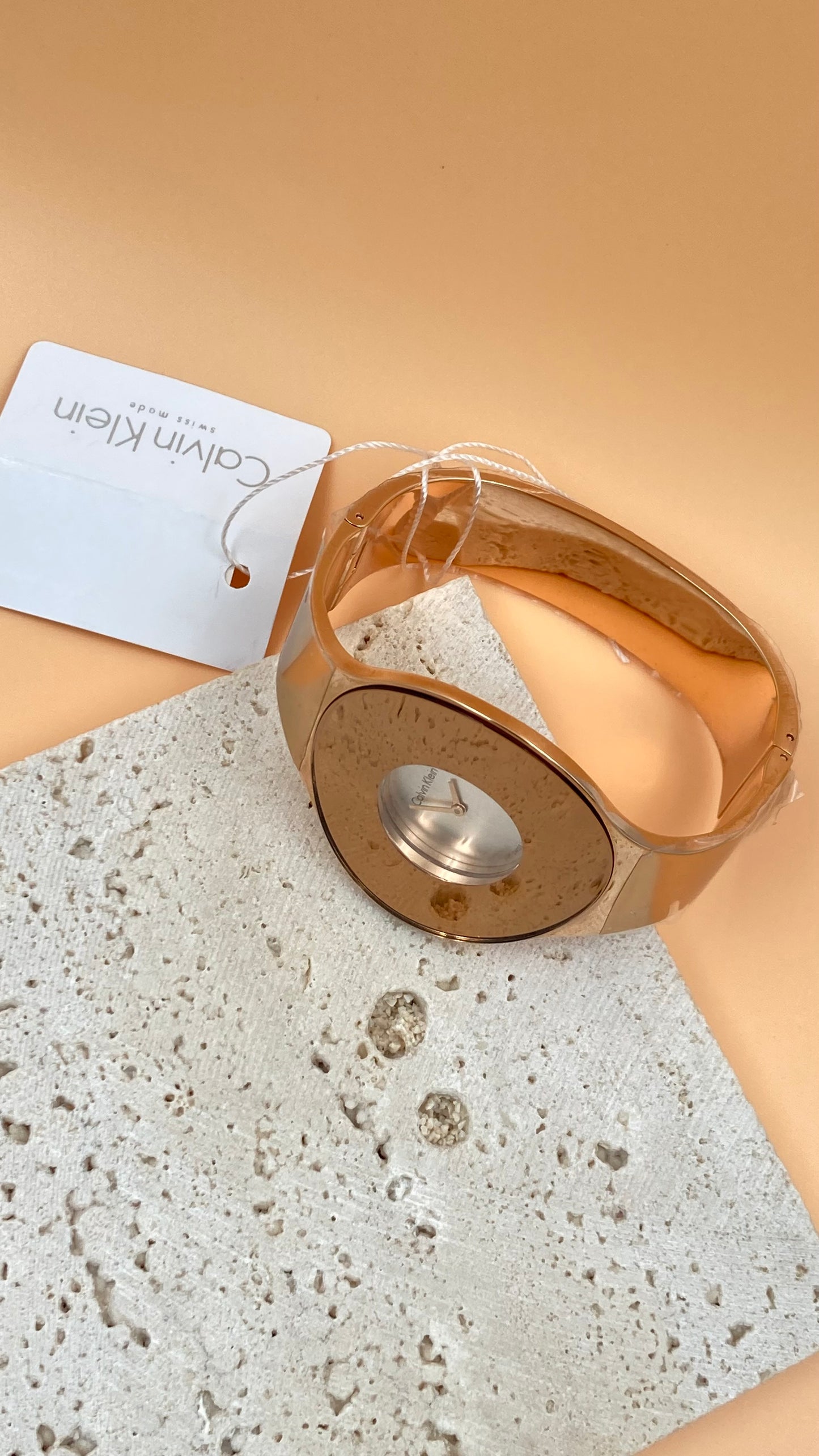 New Swiss Made CALVIN KLEIN Seamless Ladies Small Bangle Quartz Rose Gold Watch