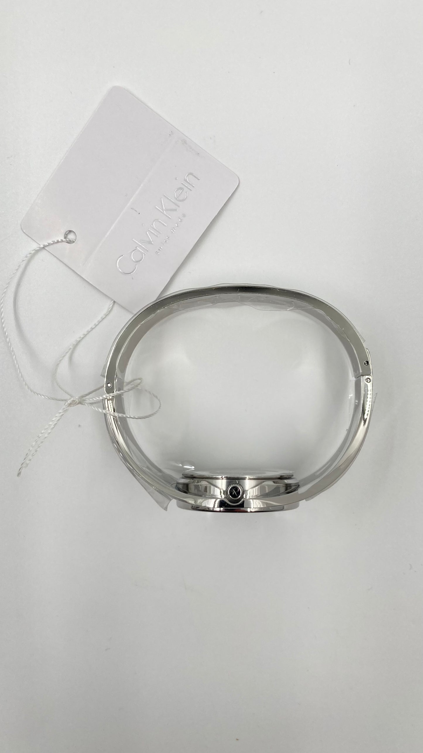 Neue, in der Schweiz hergestellte CALVIN KLEIN Sensual Damenuhr mit mittlerem Armreif und schwarzem Zifferblatt