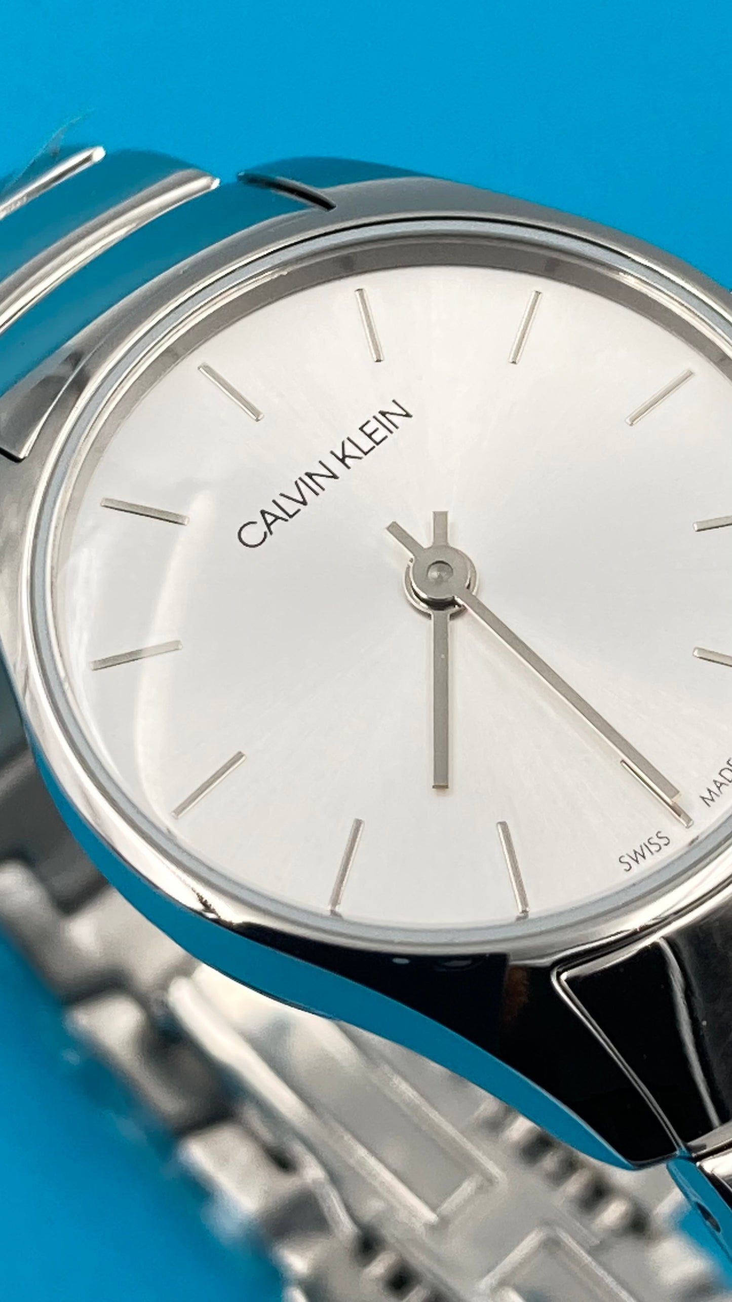 New Swiss Made CALVIN KLEIN Classic Quartz Silver Dial Ladies Watch