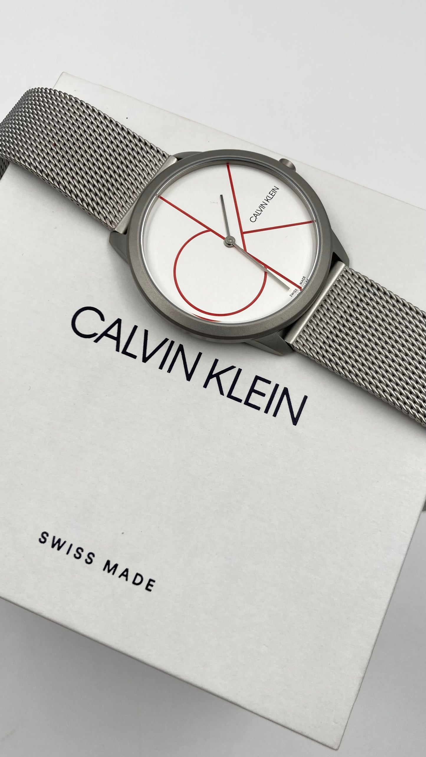 Neue, in der Schweiz hergestellte CALVIN KLEIN City Herrenuhr aus Edelstahl
