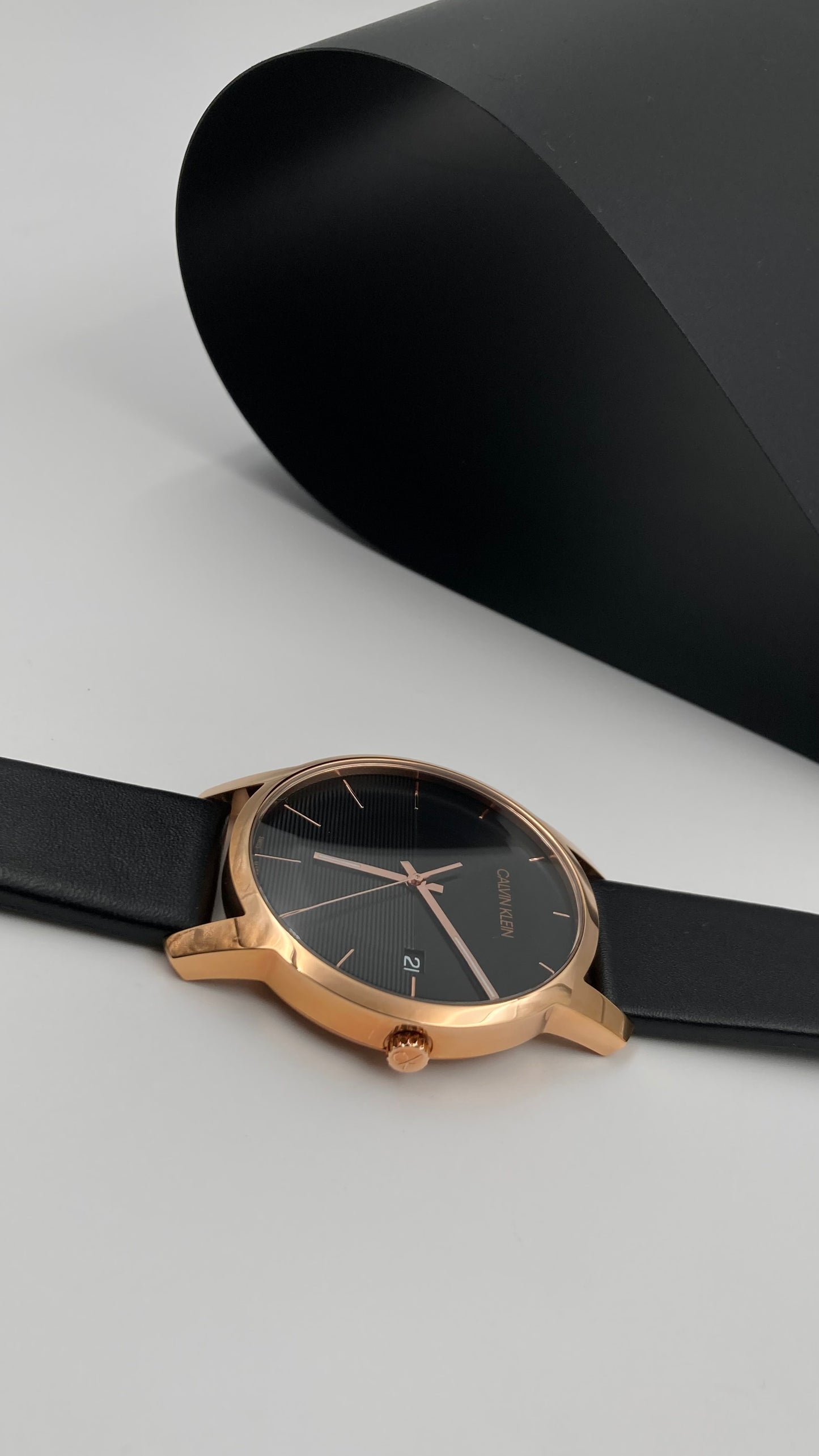 Neue, in der Schweiz hergestellte CALVIN KLEIN CITY-Uhr