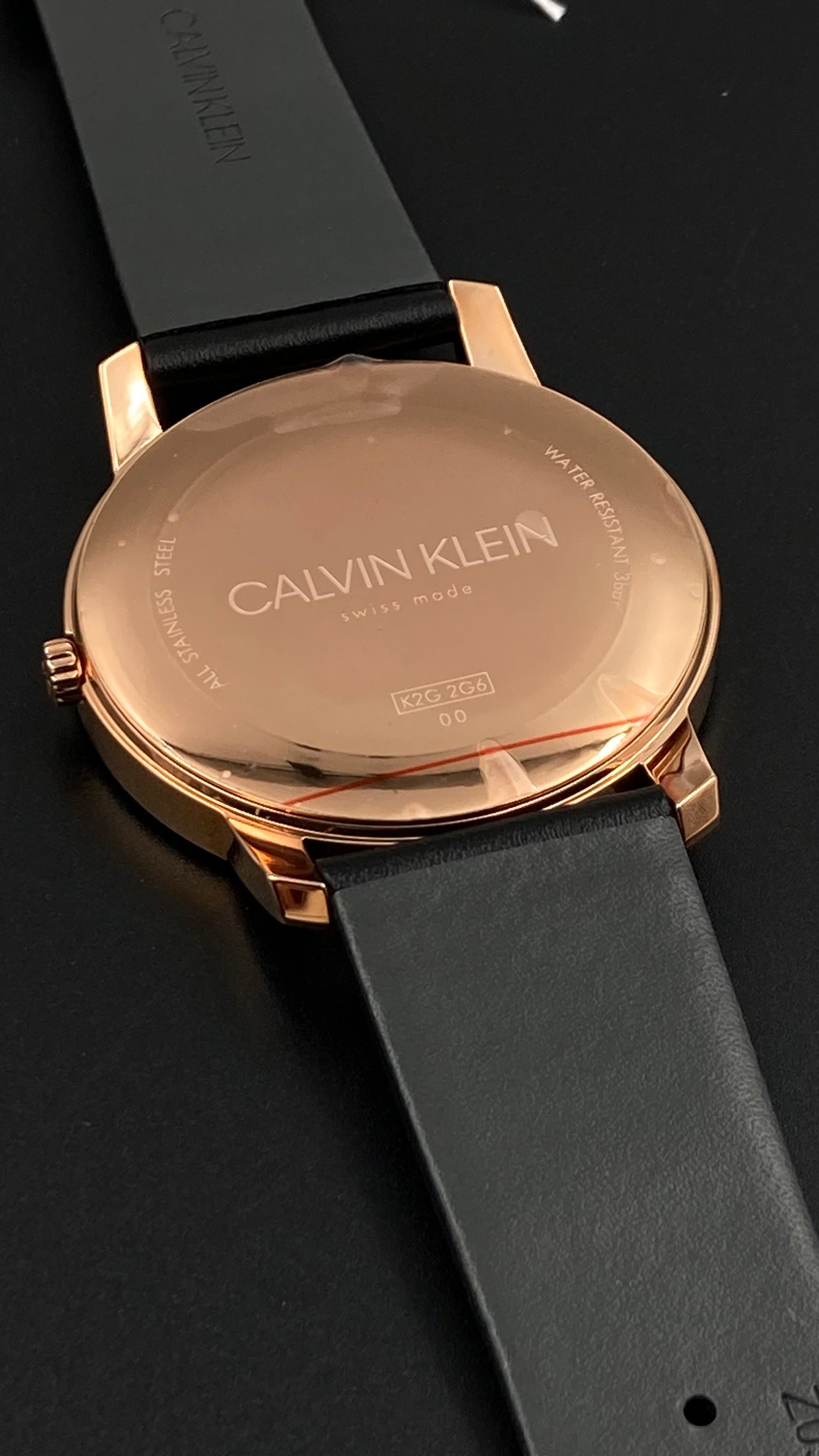 Neue, in der Schweiz hergestellte CALVIN KLEIN CITY-Uhr