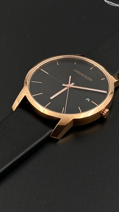 Neue, in der Schweiz hergestellte CALVIN KLEIN CITY-Uhr