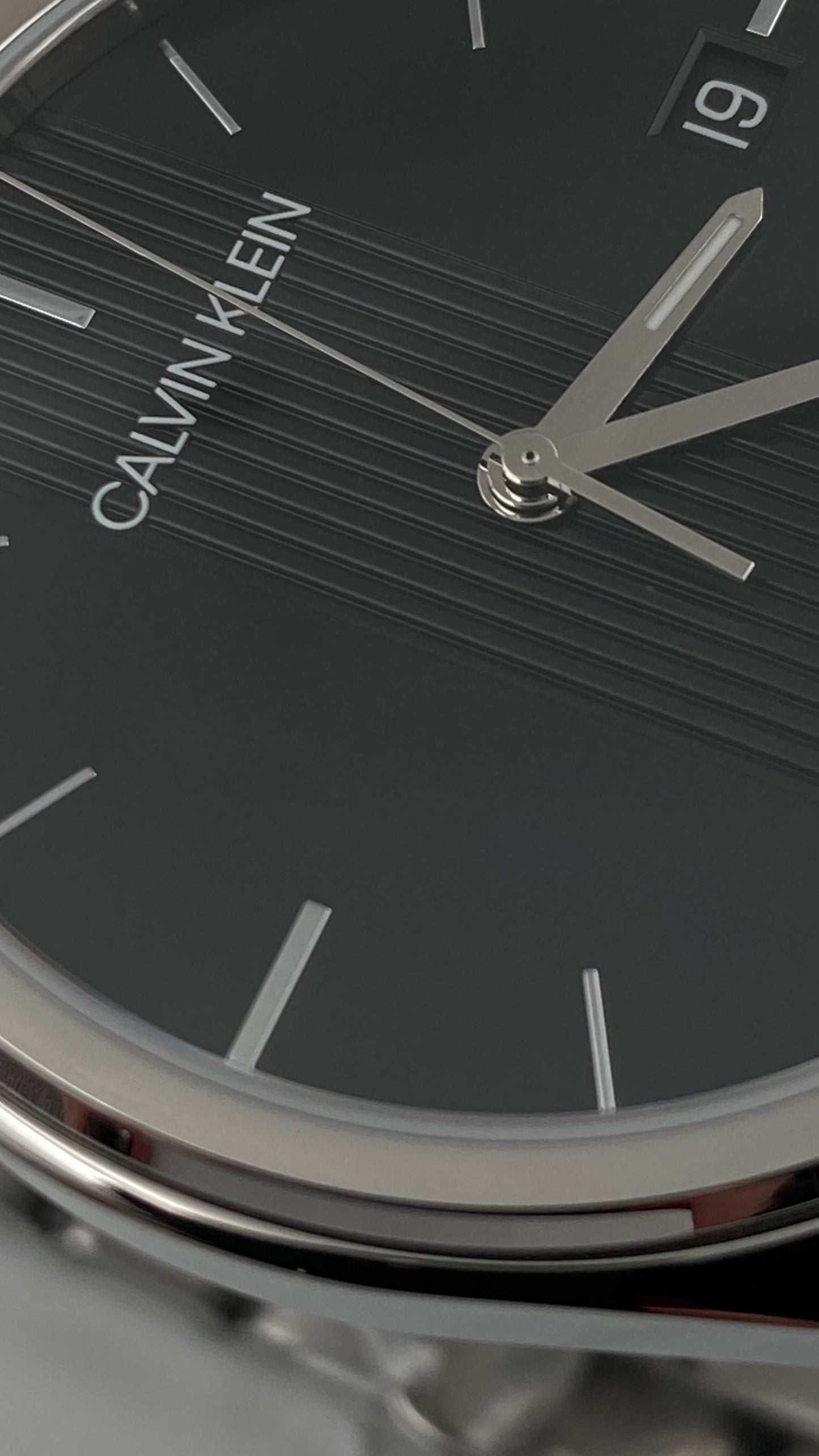 New Swiss Made CALVIN KLEIN Contra Quartz Black Dial Men's Watch