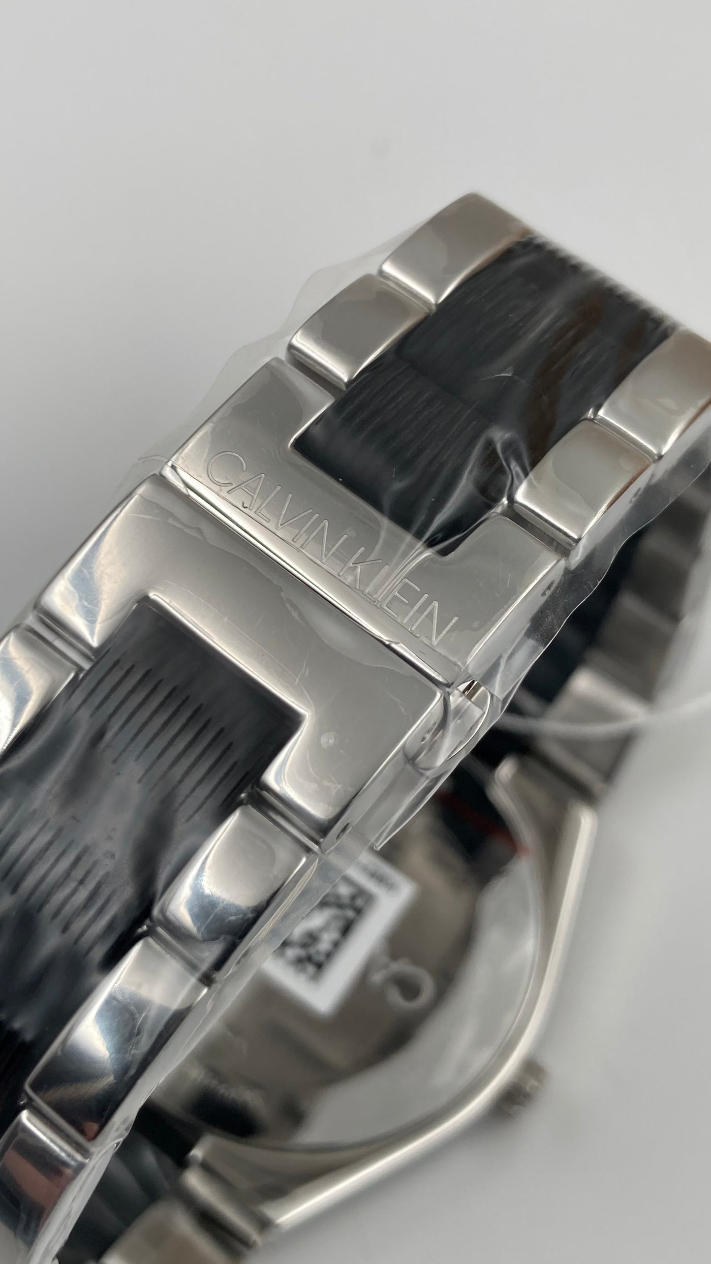 New Swiss Made CALVIN KLEIN Contra Quartz Black Dial Men's Watch