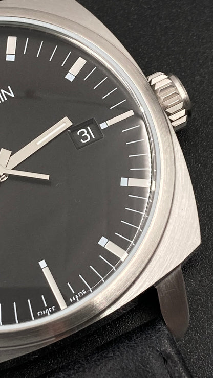 Neue, in der Schweiz hergestellte CALVIN KLEIN Fraternity Quarz-Herrenuhr mit schwarzem Zifferblatt