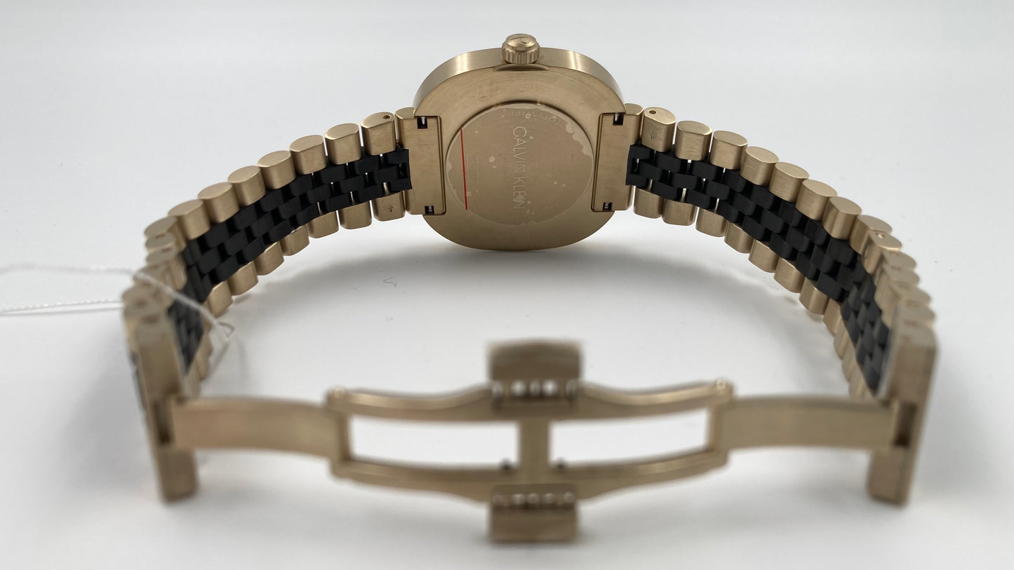 Neue, in der Schweiz hergestellte CALVIN KLEIN-Quarzuhr für Damen mit schwarzem Zifferblatt