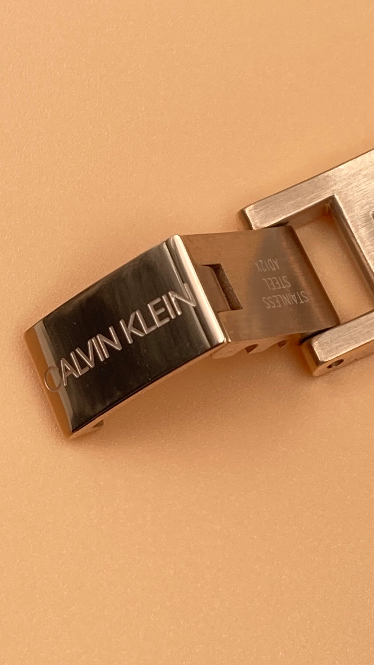 New Swiss Made CALVIN KLEIN Elegance Quartz Crystal Silver Dial Ladies Watch