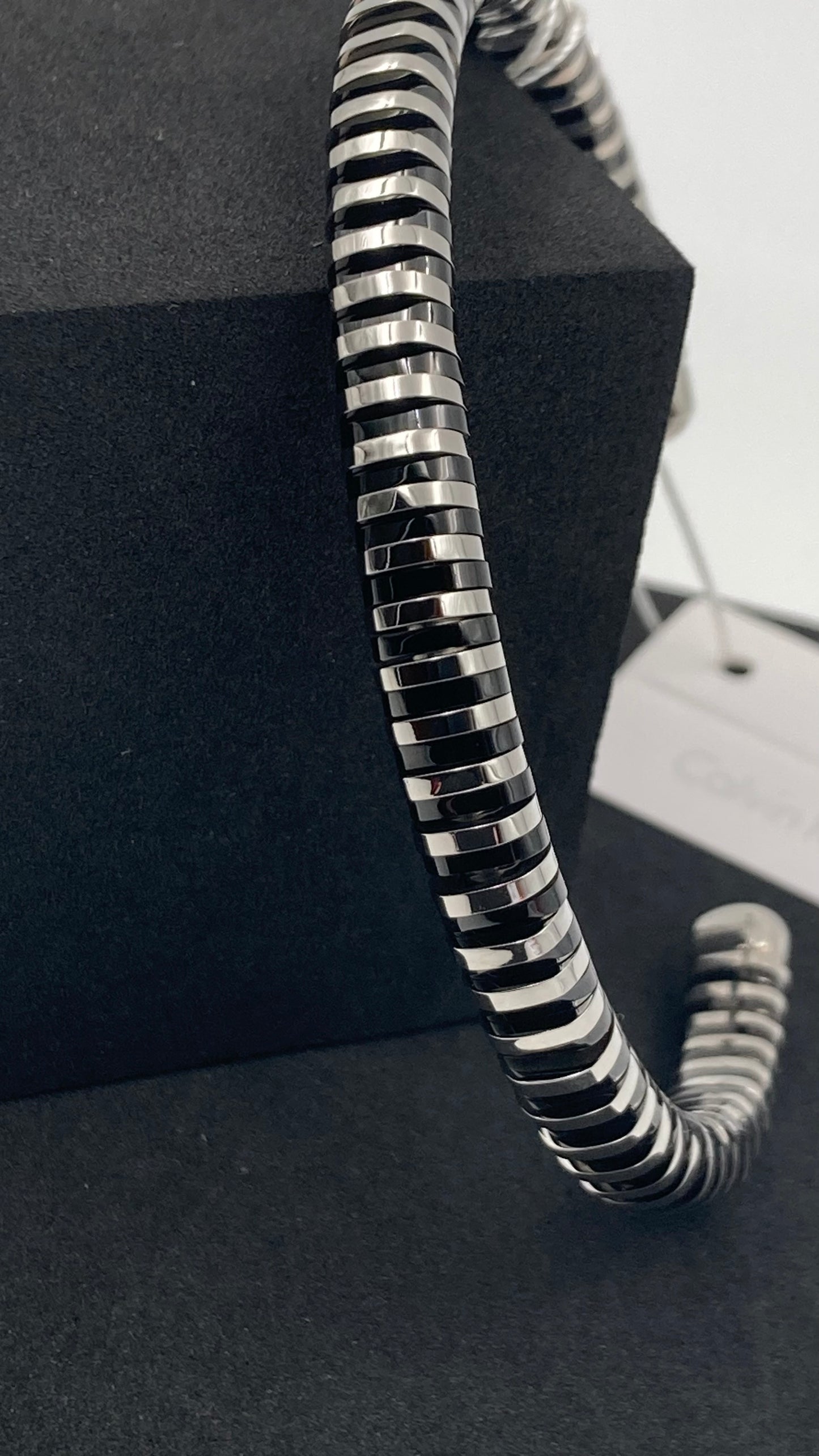 *NEW* CALVIN KLEIN SPRING KJ9FBF20010M STAINLESS STEEL BANGLE - SILVER/BLACK