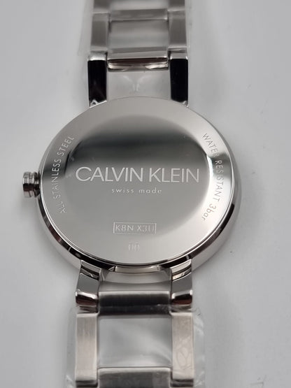 Neue, in der Schweiz hergestellte CALVIN KLEIN „Cheers“ Quarzuhr mit schwarzem Zifferblatt