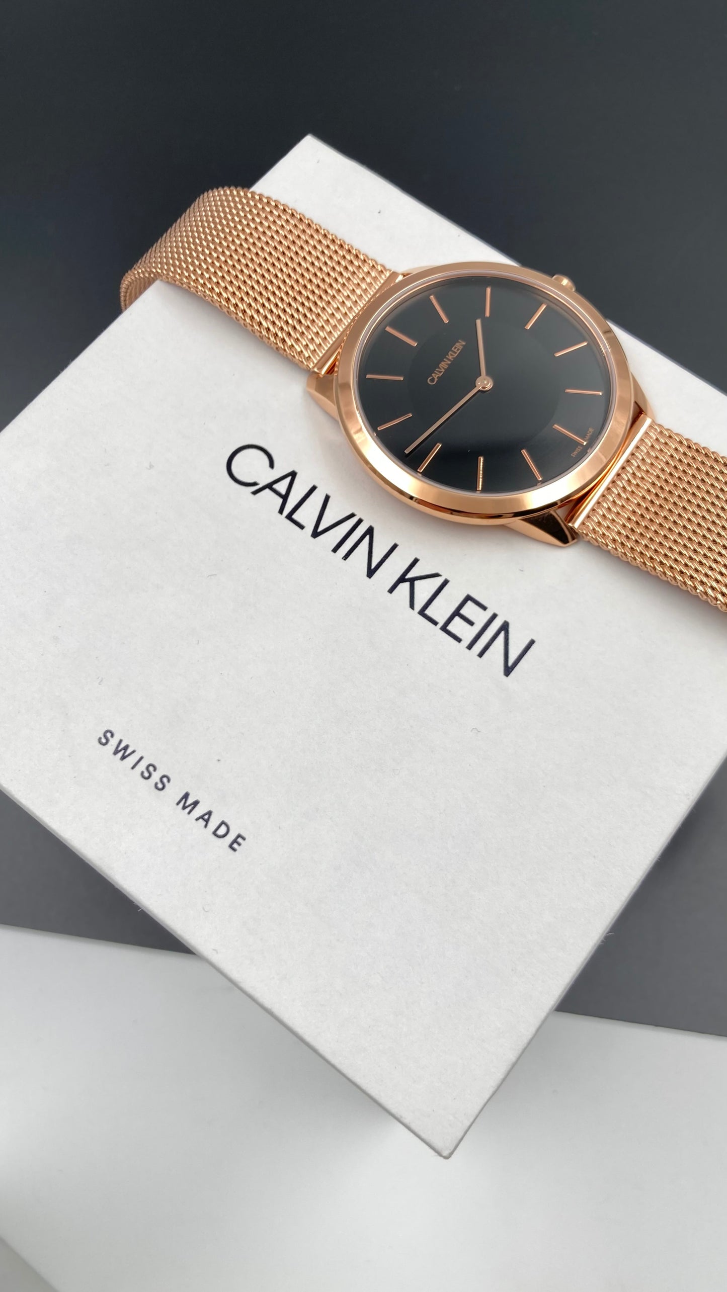 Neue, in der Schweiz hergestellte CALVIN KLEIN Minimal Quartz Herrenuhr mit schwarzem Zifferblatt