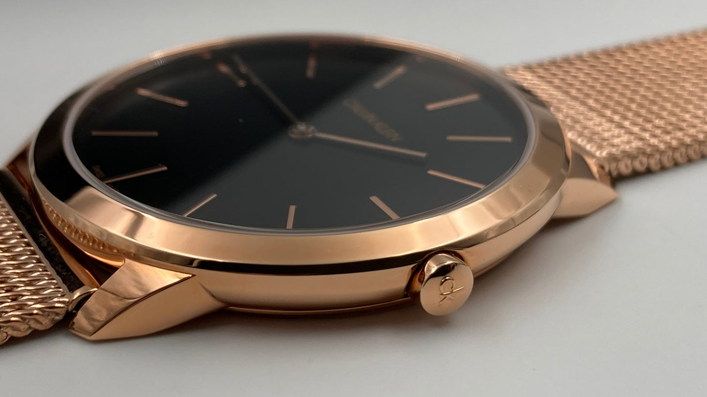 Neue, in der Schweiz hergestellte CALVIN KLEIN Minimal Quartz Herrenuhr mit schwarzem Zifferblatt